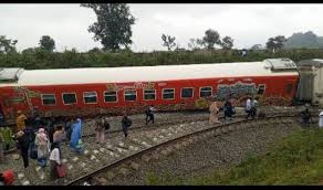 FG Assures Abuja-Kaduna Rail Line Will Be Fixed in 10 Days